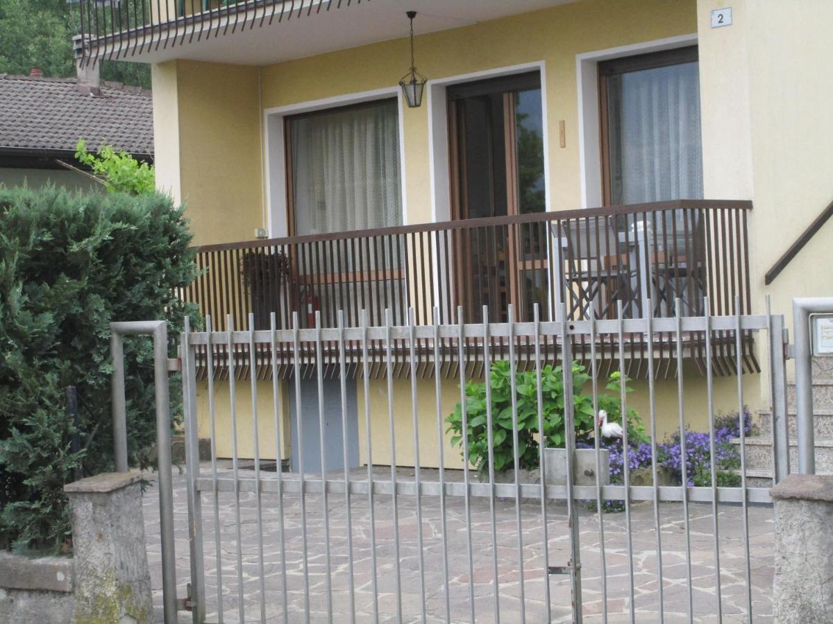 La Perla Del Lago Apartment Calceranica al Lago Exterior photo