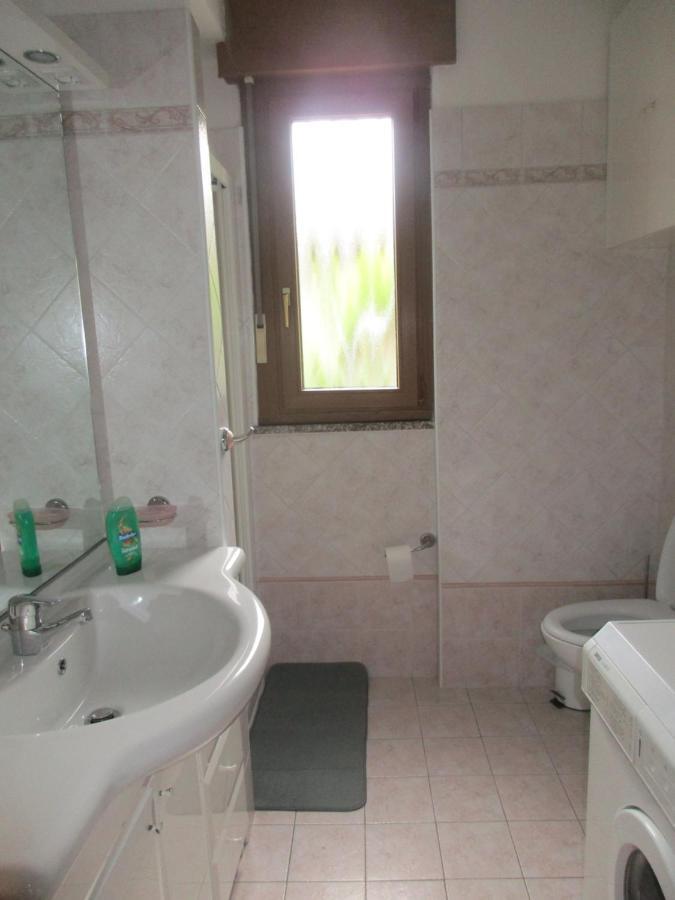 La Perla Del Lago Apartment Calceranica al Lago Exterior photo
